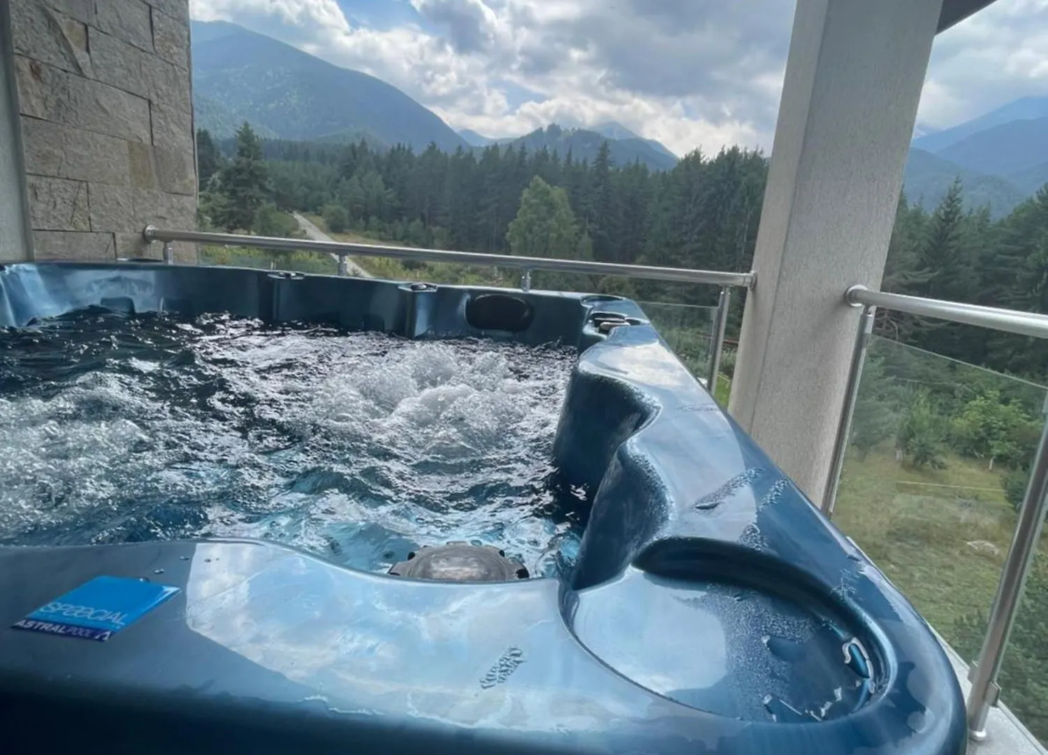 Signature Penthouse With Jacuzzi And Sauna And 4 Bedrooms Bansko Apartment